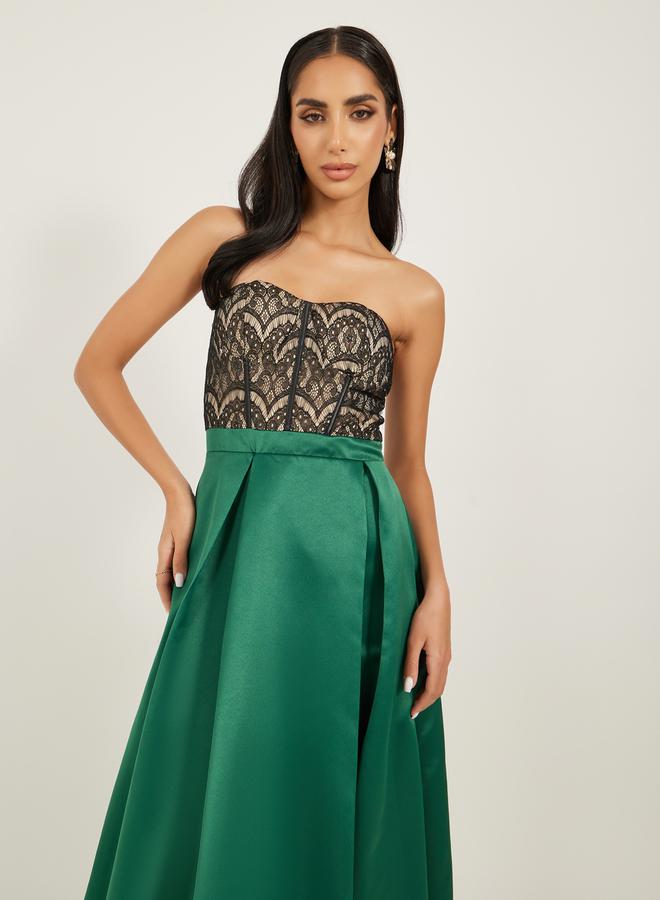 Styli Lace Bodice Gown  - Image 4