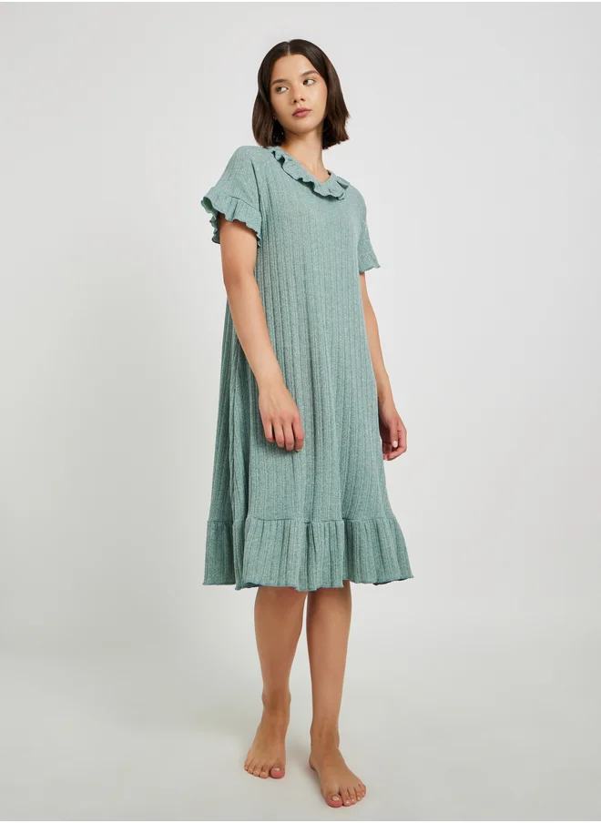 ستايلي Ribbed V Neck Ruffle Detail Nightdress