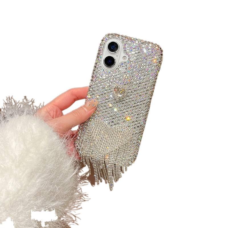 BB غطاء واقي بAcrylic لـ iPhone 14 / 14 Plus / 14 Pro / 14 Pro Max مع مليء بالألماس ونقش قلب مع شرابة باللون أبيض من الأكريليك باللون الأبيض - Image 1