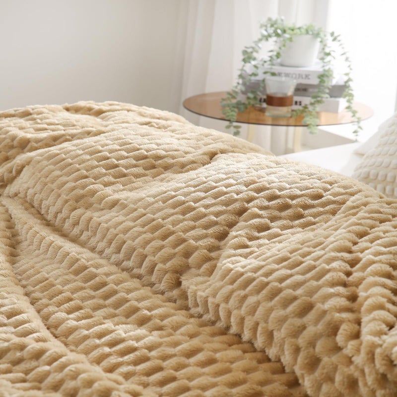 Puncuntex Beige Throw Blanket 50"Ã—60" inches Fuzzy 3D Jacquard Decorative Flannel Fleece Super Soft Plush Cozy Blanket for Couch Sofa Chair Lightweight,Khaki - Image 5