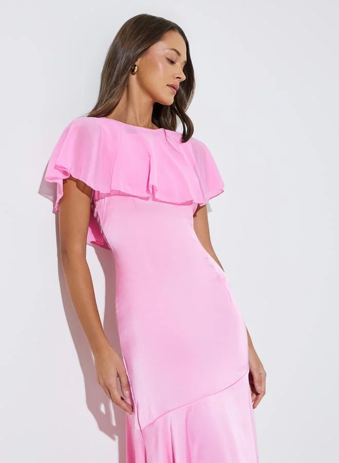 Styli Pink Solid Sleeveless A-Line Maxi Dress with Removable Cape