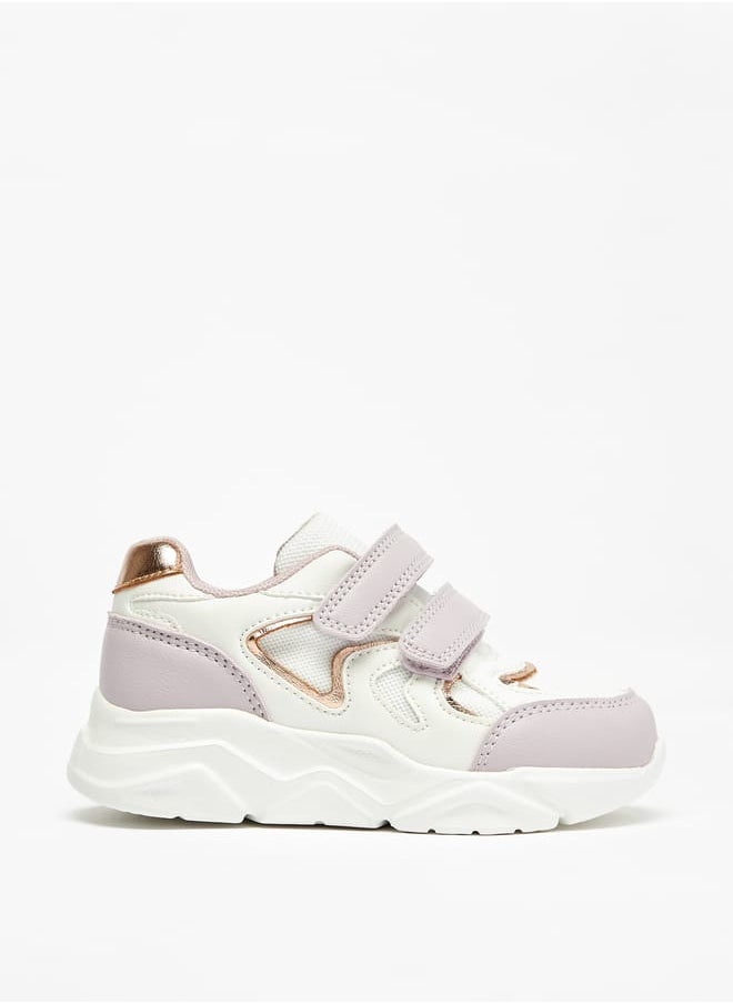 JUNIORS Girls Panelled Chunky Sole Sneakers with Hook and Loop Closure  - Image 3