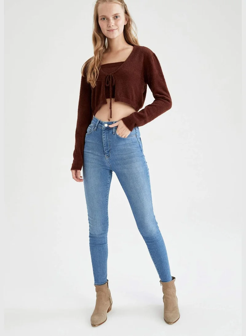 DeFacto V-Neck Long Sleeve Crop Cardigan