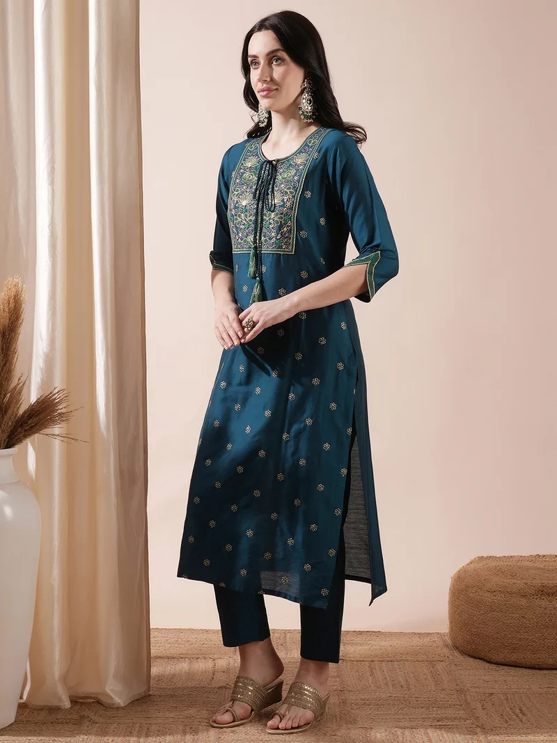 globus Women Teal Green Floral Embroidered Thread Work Straight Kurta With Trousers