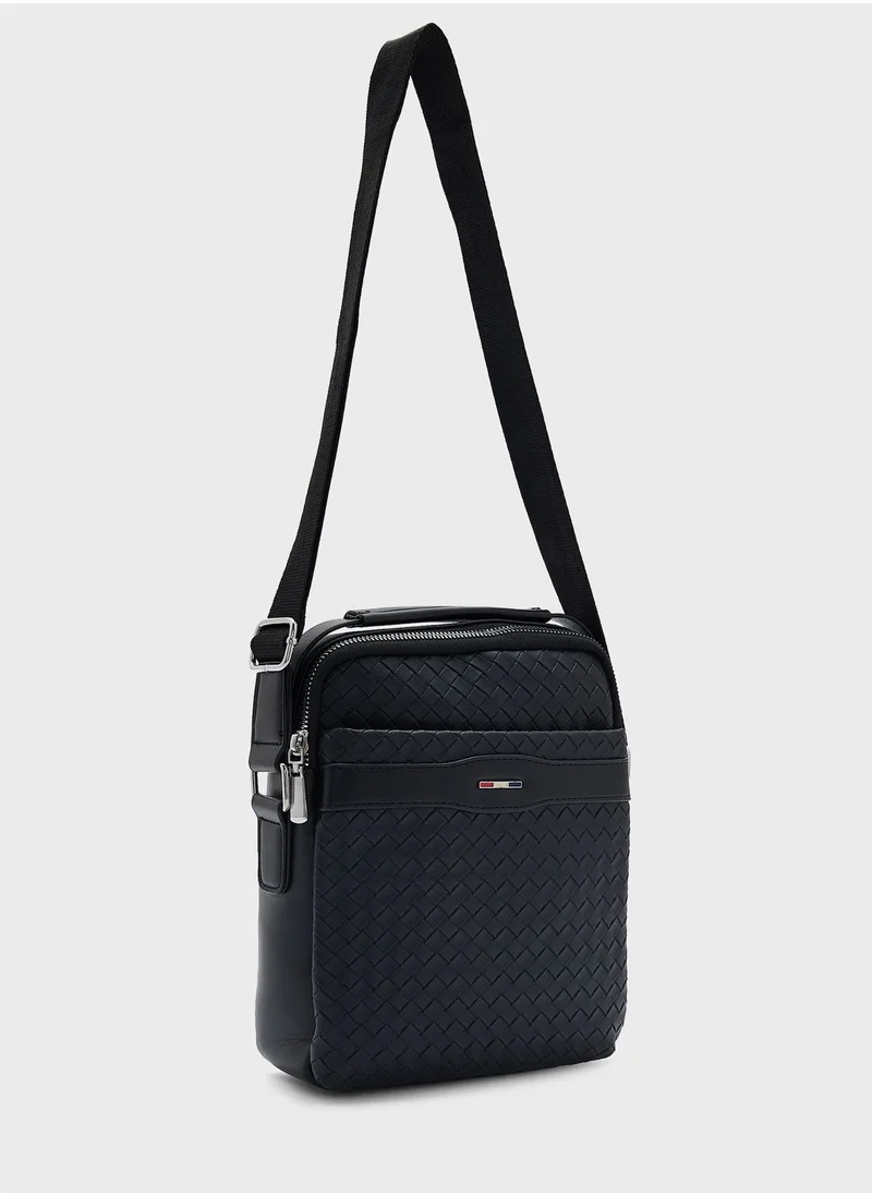 Seventy Five Weave Texture Casual Messenger Bag