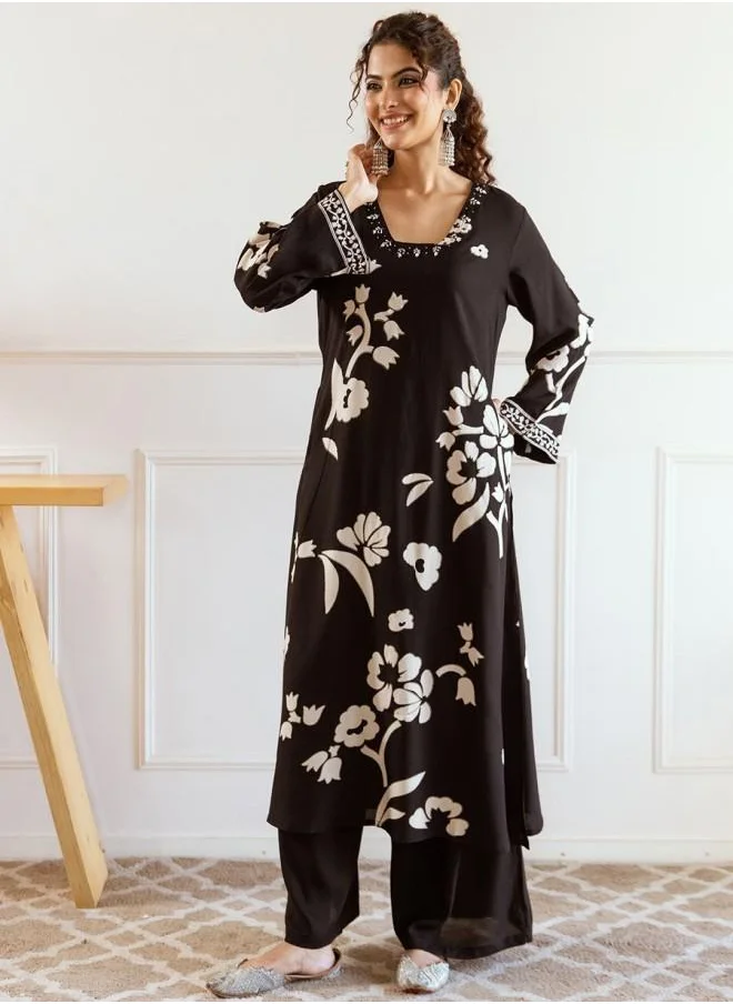 آي شين Tunic Women Black Rayon Kurta Set with Embroidered pattern Tunic and Palazzo features a Round neckline and Three-Fourth Sleeve secured with Elastic closure and styled in Straight Fit ideal for Festive moments — perfect for fashion-forward occasions.