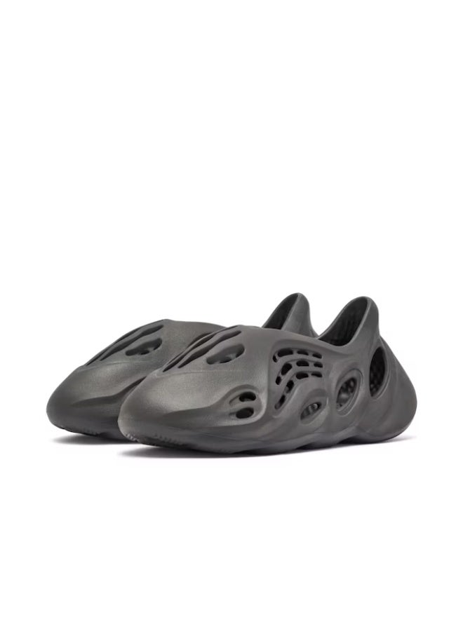yeezy Yeezy Foam Runner Onyx  - Image 3