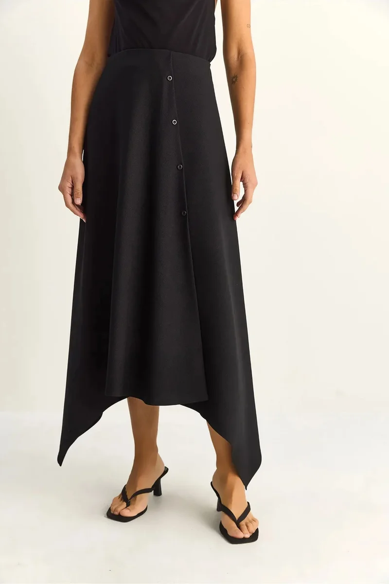 بيانكو لوتشي LUCCI Midi A-line Skirt With Button Closure