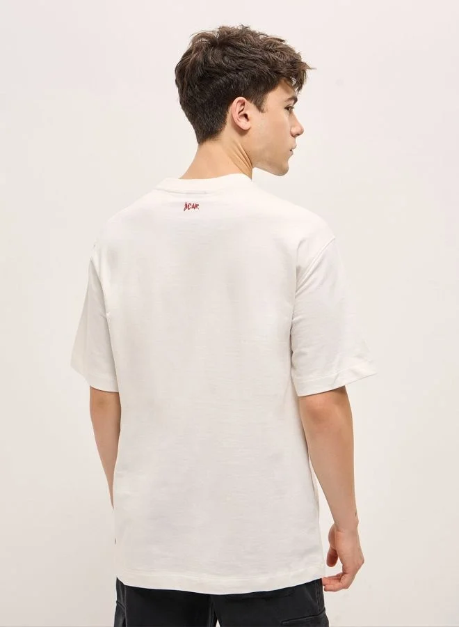 THE BEAR HOUSE Men's White Oversize Graphic Printed Crew Neck T-shirt Perfect For Casual Wear, Gym, Travel, Or Layering Stylish And Versatile Essential For Every Wardrobe