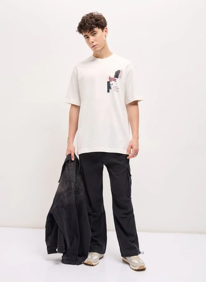 THE BEAR HOUSE Men's White Oversize Graphic Printed Crew Neck T-shirt Perfect For Casual Wear, Gym, Travel, Or Layering Stylish And Versatile Essential For Every Wardrobe