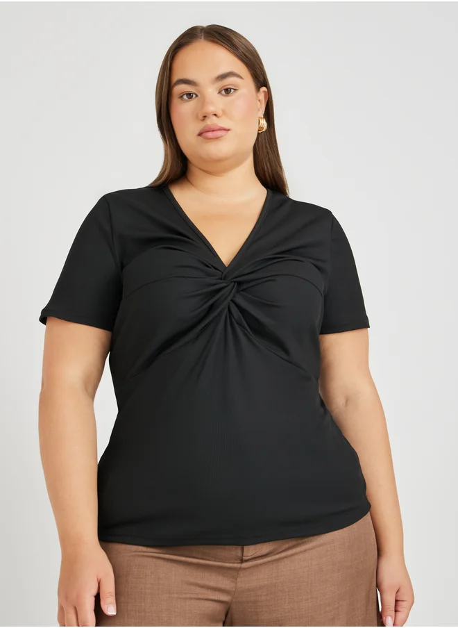 ستايلي Plus Size Textured Twisted Front T-Shirt