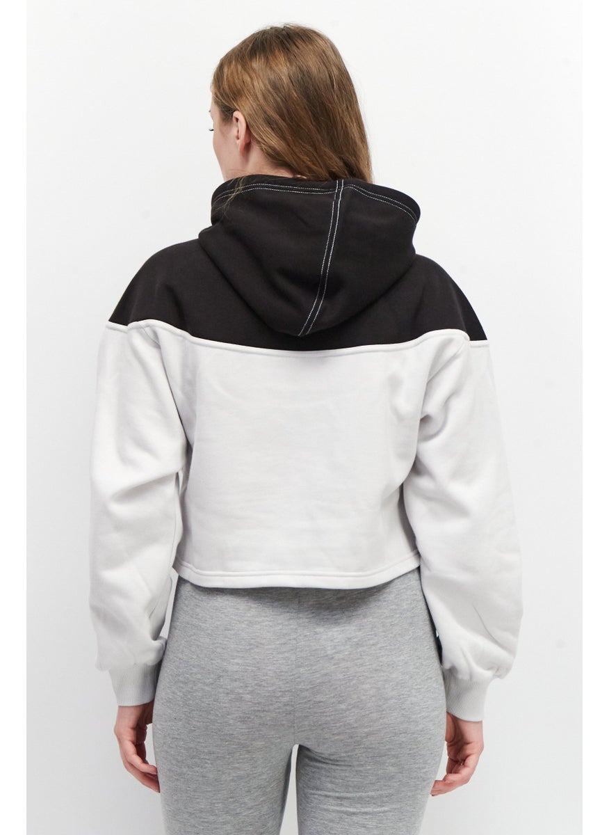 PUMA Women Sportswear Fit Long Sleeve Training Crop Hooded, Black  - Image 3