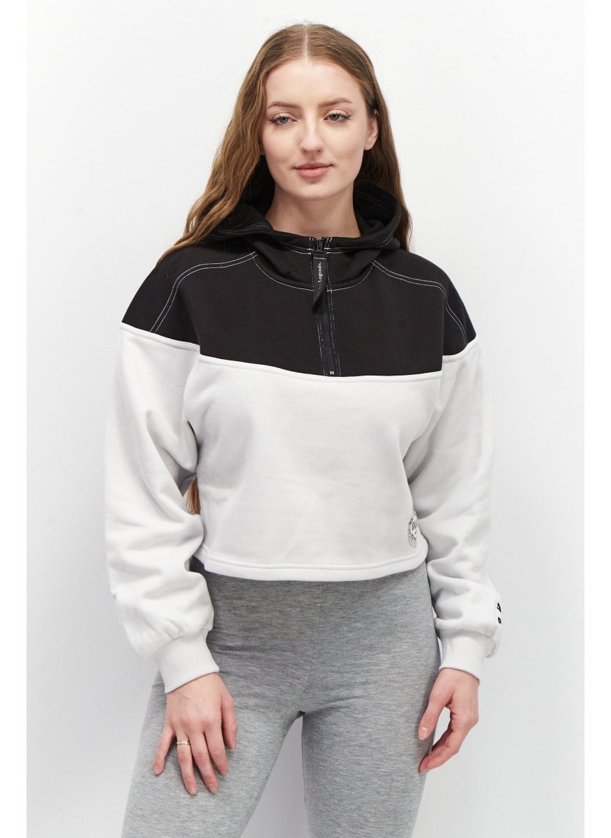 PUMA Women Sportswear Fit Long Sleeve Training Crop Hooded, Black  - Image 1