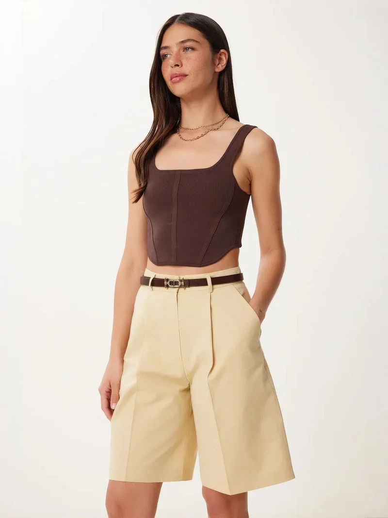 السعادة في إسطنبول ISTANBUL Belted woven tailored shorts