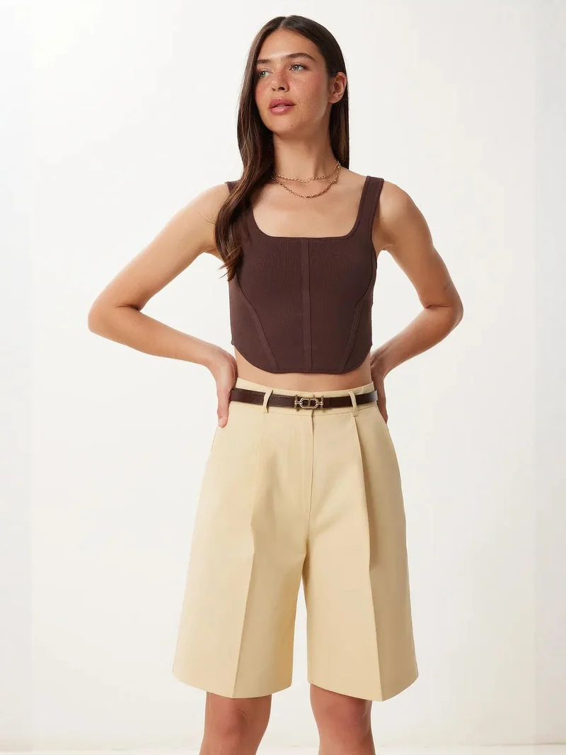 السعادة في إسطنبول ISTANBUL Belted woven tailored shorts