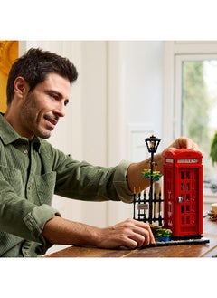 LEGO 21347 أفكار نموذج صندوق هاتف لندن الأحمر للبالغين ، فكرة هدية إبداعية لمحبي السفر ، مجموعة تذكارية أيقونية ، حامل هاتف محمول ، ديكور منزلي أو مكتبي (1,460 قطعة)  - Image 3