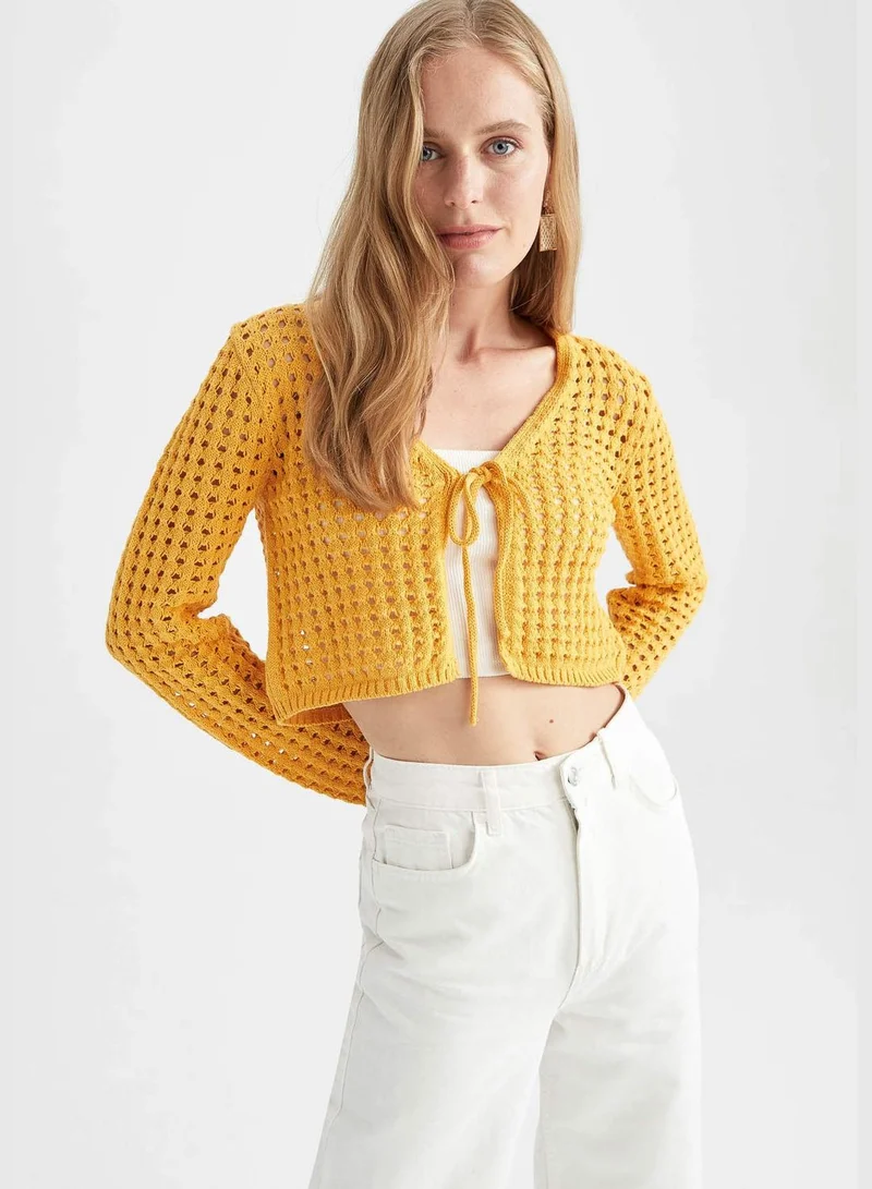 DeFacto Woman Regular Fit V-Neck Long Sleeve Tricot Cardigan