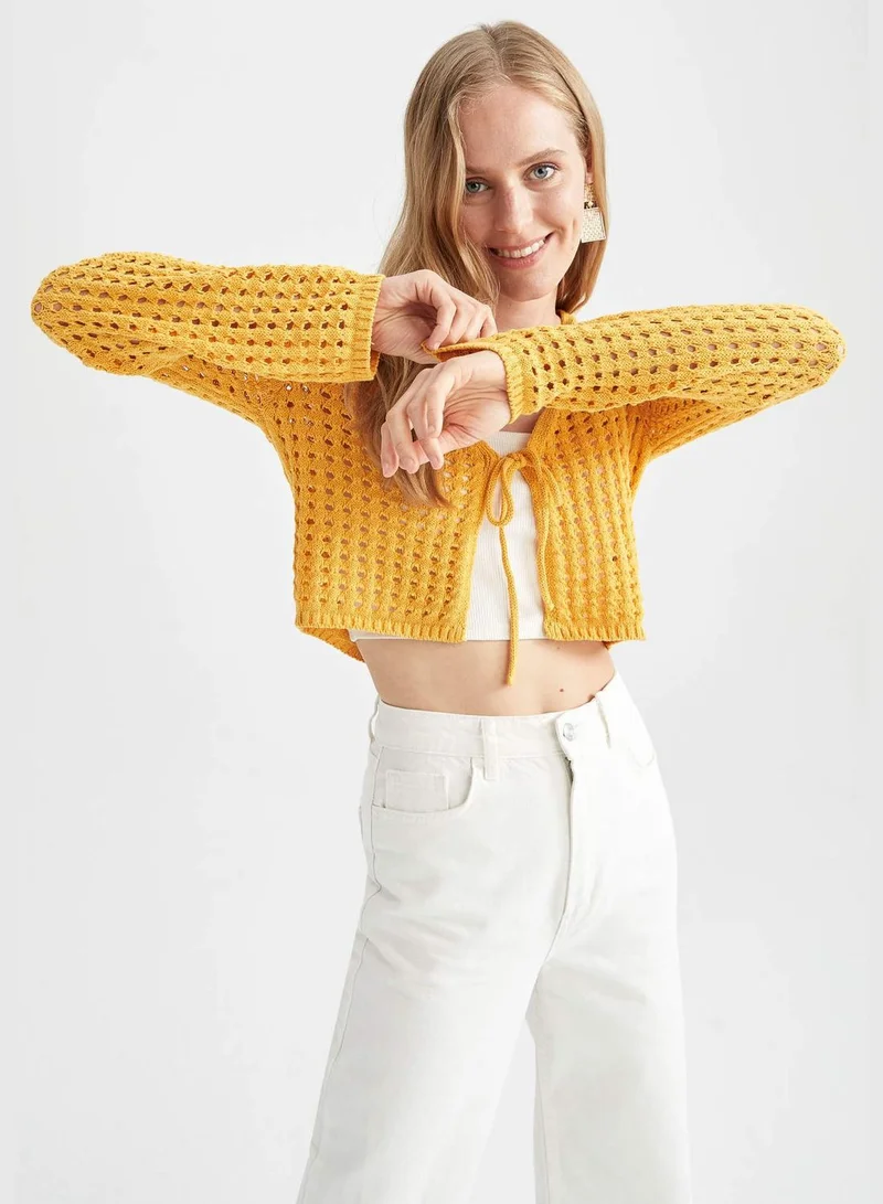 DeFacto Woman Regular Fit V-Neck Long Sleeve Tricot Cardigan