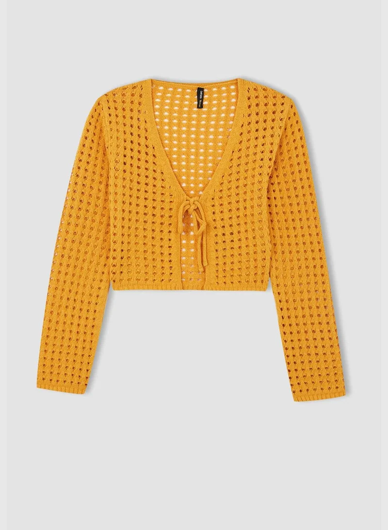 DeFacto Woman Regular Fit V-Neck Long Sleeve Tricot Cardigan