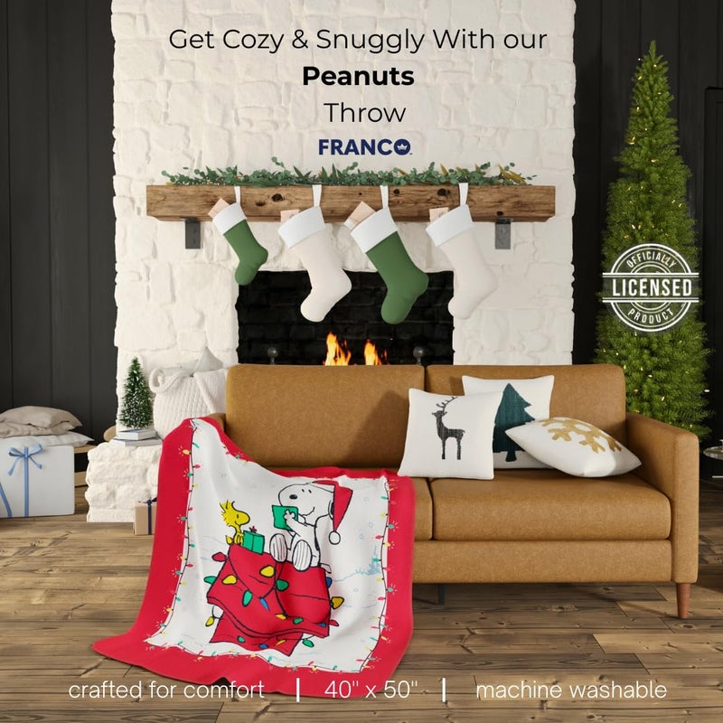 Franco Collectibles Peanuts Snoopy & Woodstock Holiday Christmas Super Soft Cozy Plush Throw  40 in x 50 in  (Official Peanuts Product) - Image 2