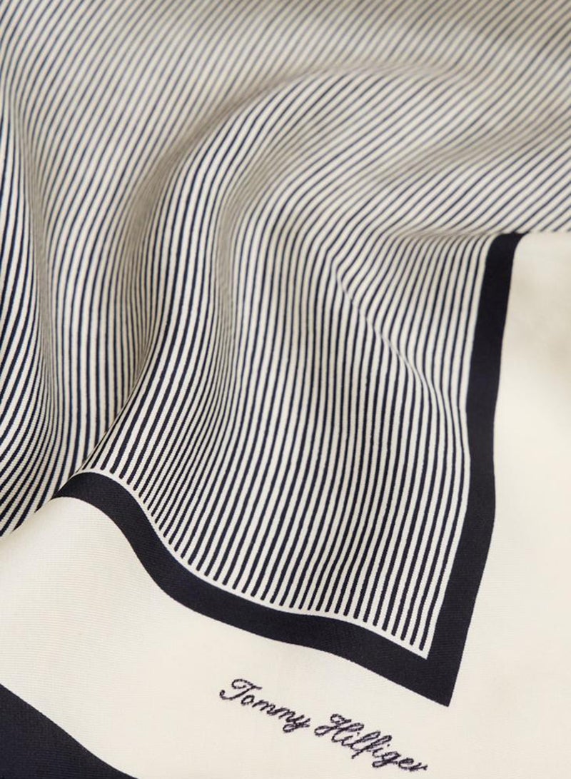 تومي هيلفيغر وشاح خفيف بشعار - Image 4