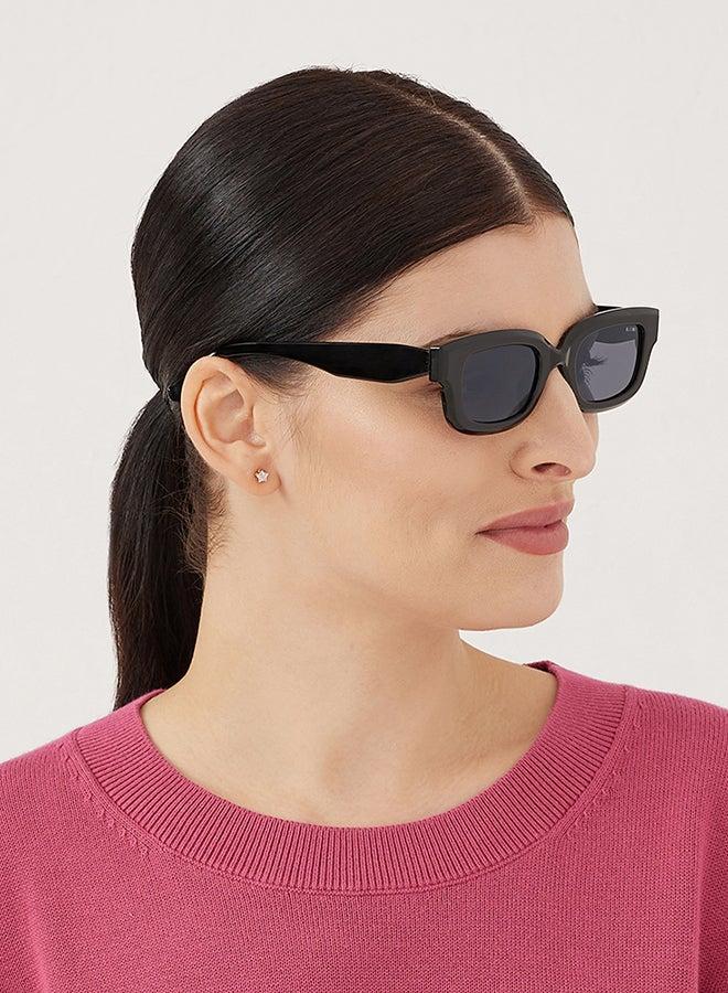 بلاك أوت نظارات شمسية مستطيلة للنساء من بلاك أوت تيرا - Image 4