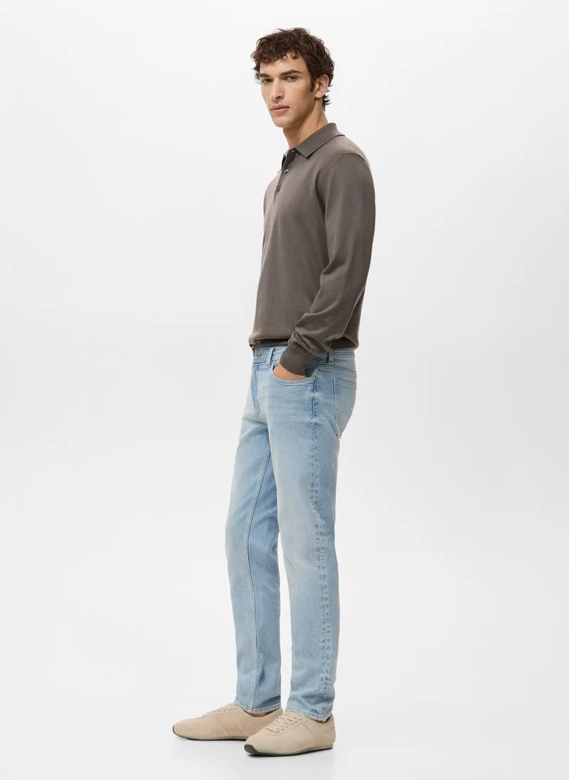 Mango Man  Jan slim-fit jeans with frayed effect for Men | Best Price UAE