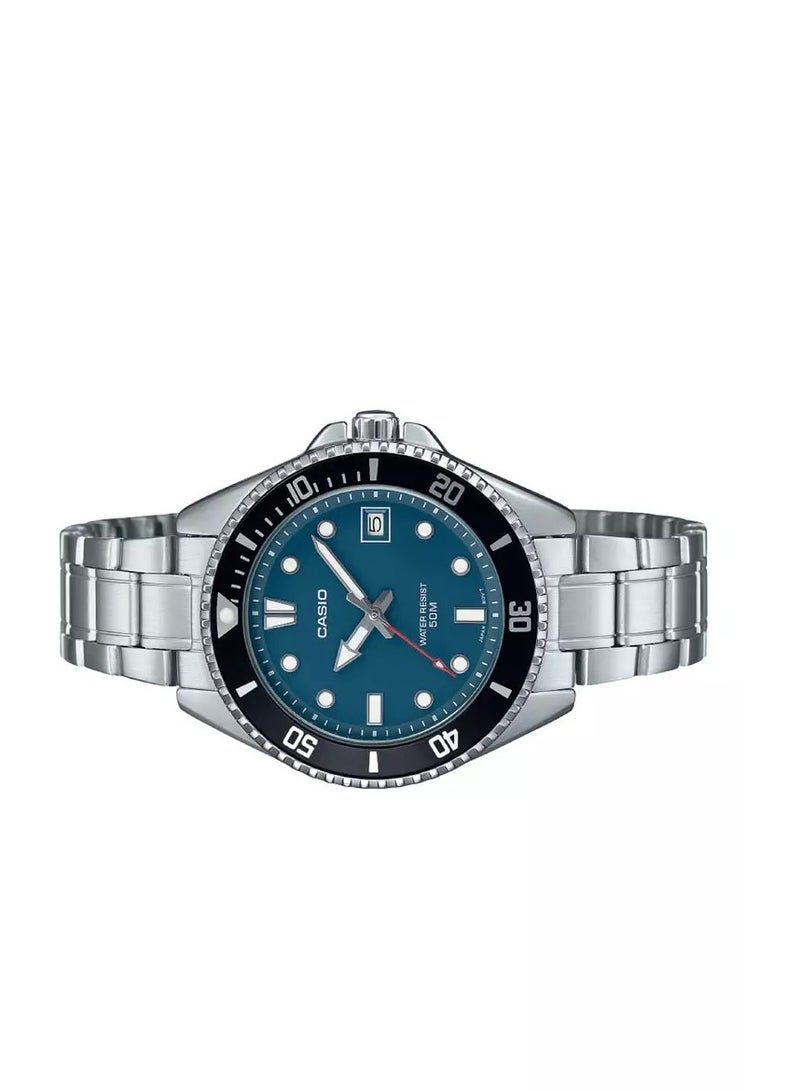 CASIO Analog Women Watch MDV-10D-2A1VDF - Image 4