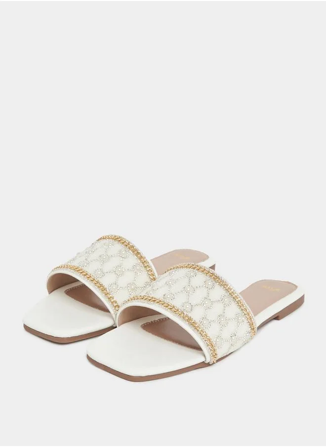 ستايلي Pearl Embellished Flat Sandals