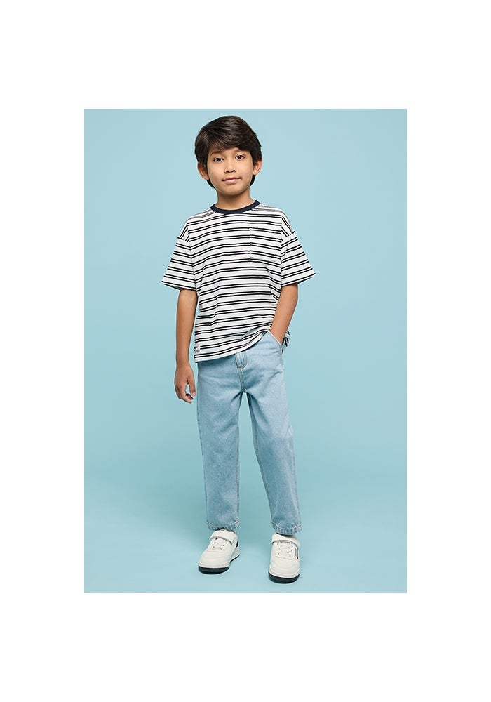 R&B Washed Straight Fit Jeans with Button Closure - Image 3