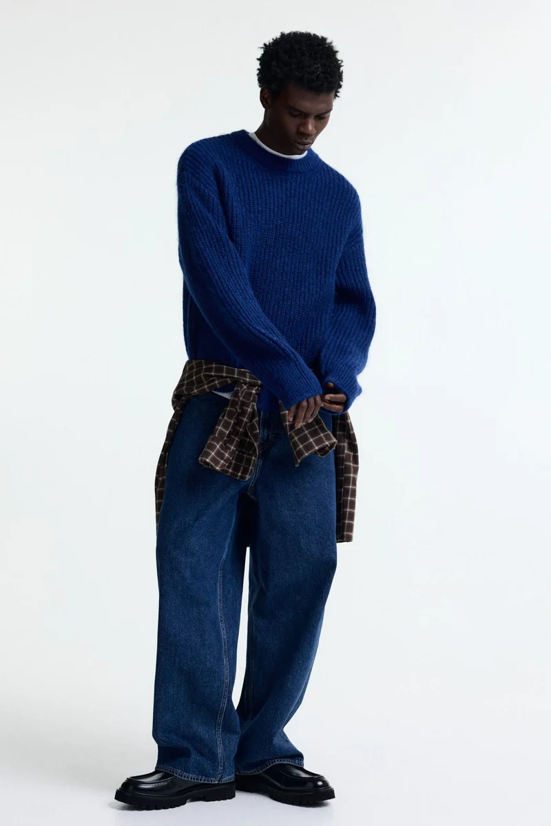 اتش اند ام كنزة محبوكة بتصميم مرن بقصّة واسعة