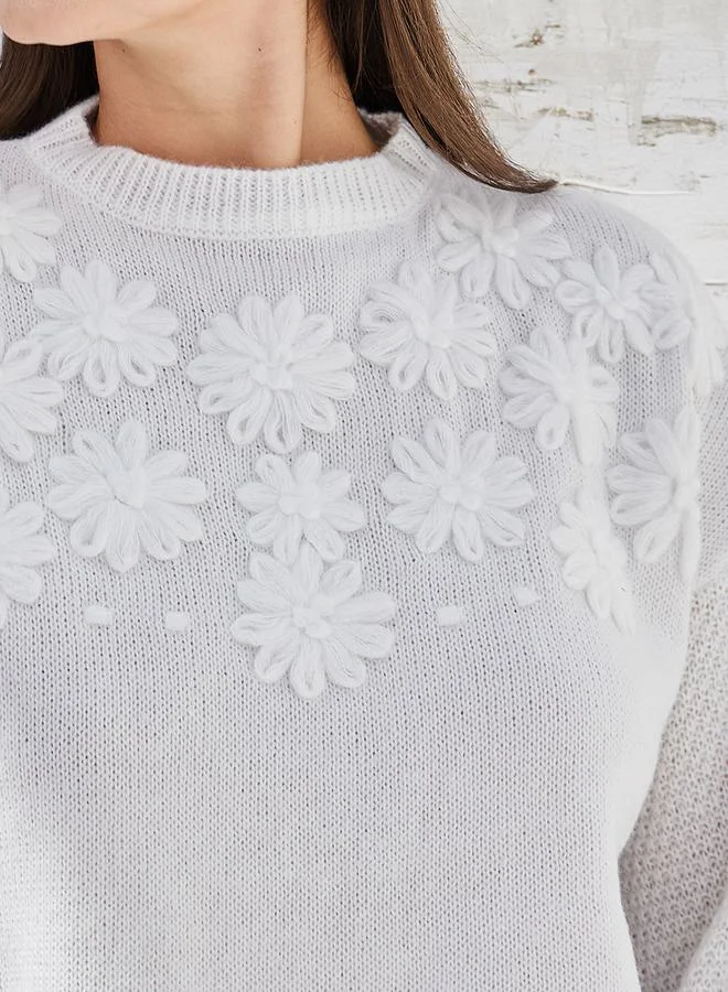 Styli Oversized Floral Embroidered Knit Sweater