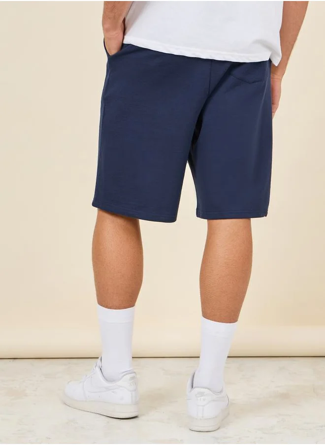 ستايلي Oversized Drawcord Waist Shorts