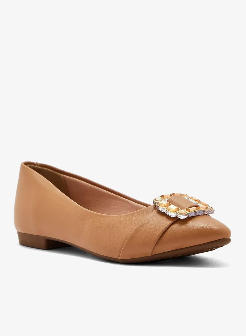 Beira Rio Tan Low Heels Pump for Women – Elegant Office Heel Shoes & Classic Pumps for Girls for Women | Best Price UAE