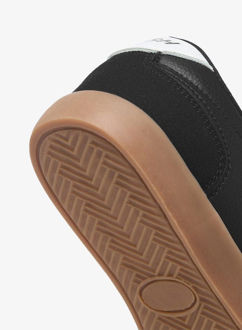 Dash Women's Logo Detail Sneakers with Lace-Up Closure - Image 5