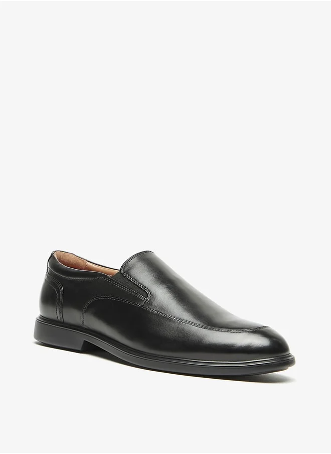 لو كونفورت Men's Solid Slip-On Loafers