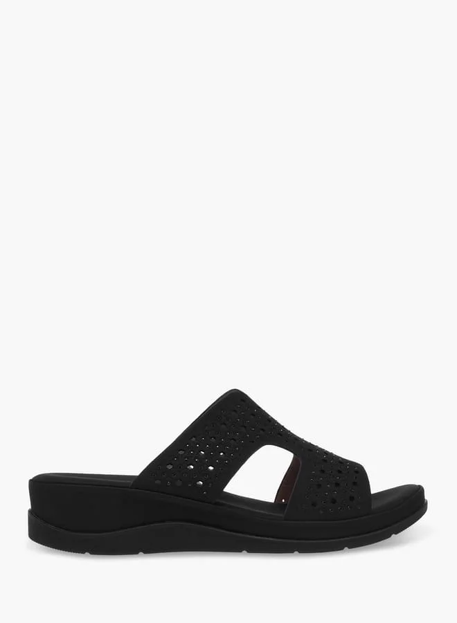 لو كونفورت صنادل نسائية سهلة الارتداء مزينة