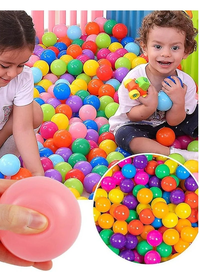 منخفض مجموعة كرات لعب حفرة وحقيبة شبكية (٥٠ قطعة) ٧×٧×٧ سم - Image 1