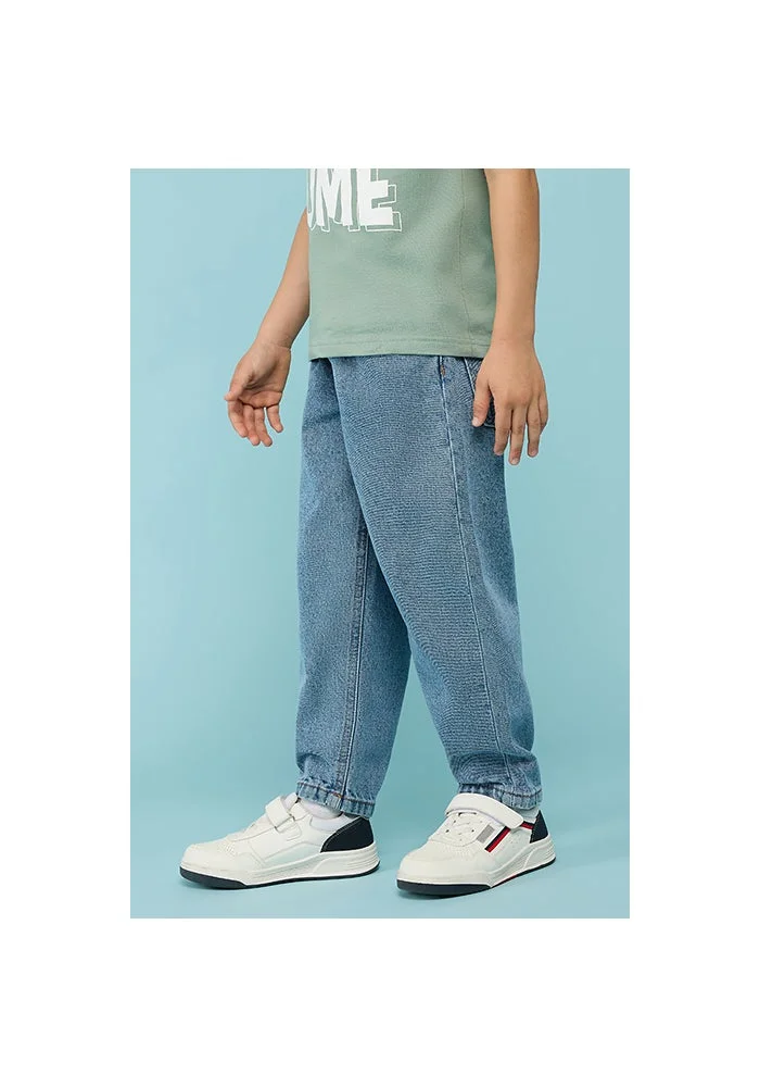 R&b Washed Relaxed Jeans with Button Closure