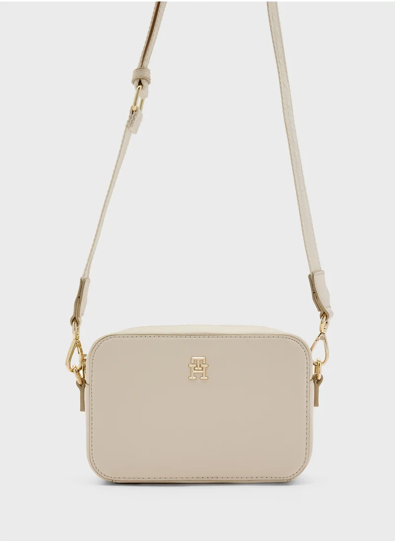 TOMMY HILFIGER Logo Detail Zip Over Crossbody