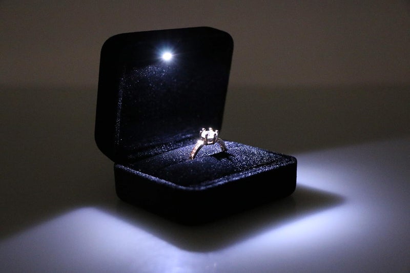Omeet Velvet Metal Glossy with LED Jewelry Gift Box for Proposal, Engagement, Wedding - Easy to fit into Your Pocket or Handbag - Image 3