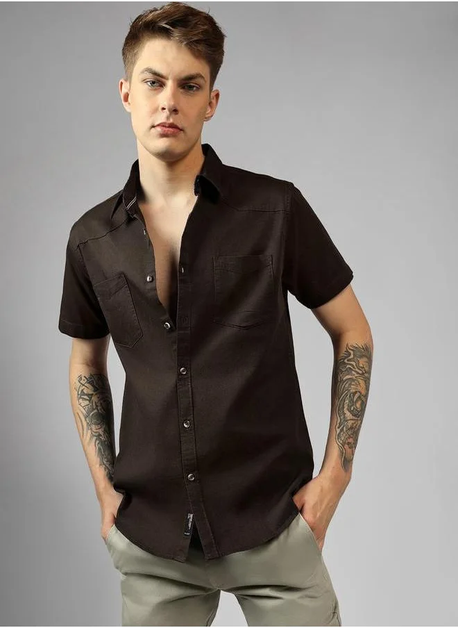 دينيس لينغو Solid Regular Fit Collared Shirt with Pockets by Styli