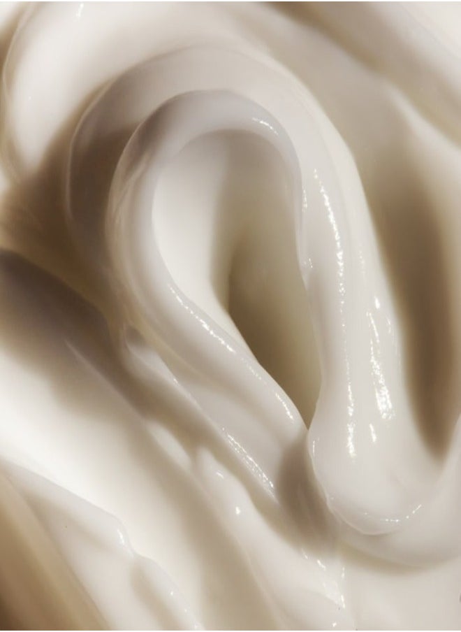 SUMMER FRIDAYS Summer Fridays Rich Cushion Ultra-Plumping Hydrating Face Cream 50ml  - Image 2