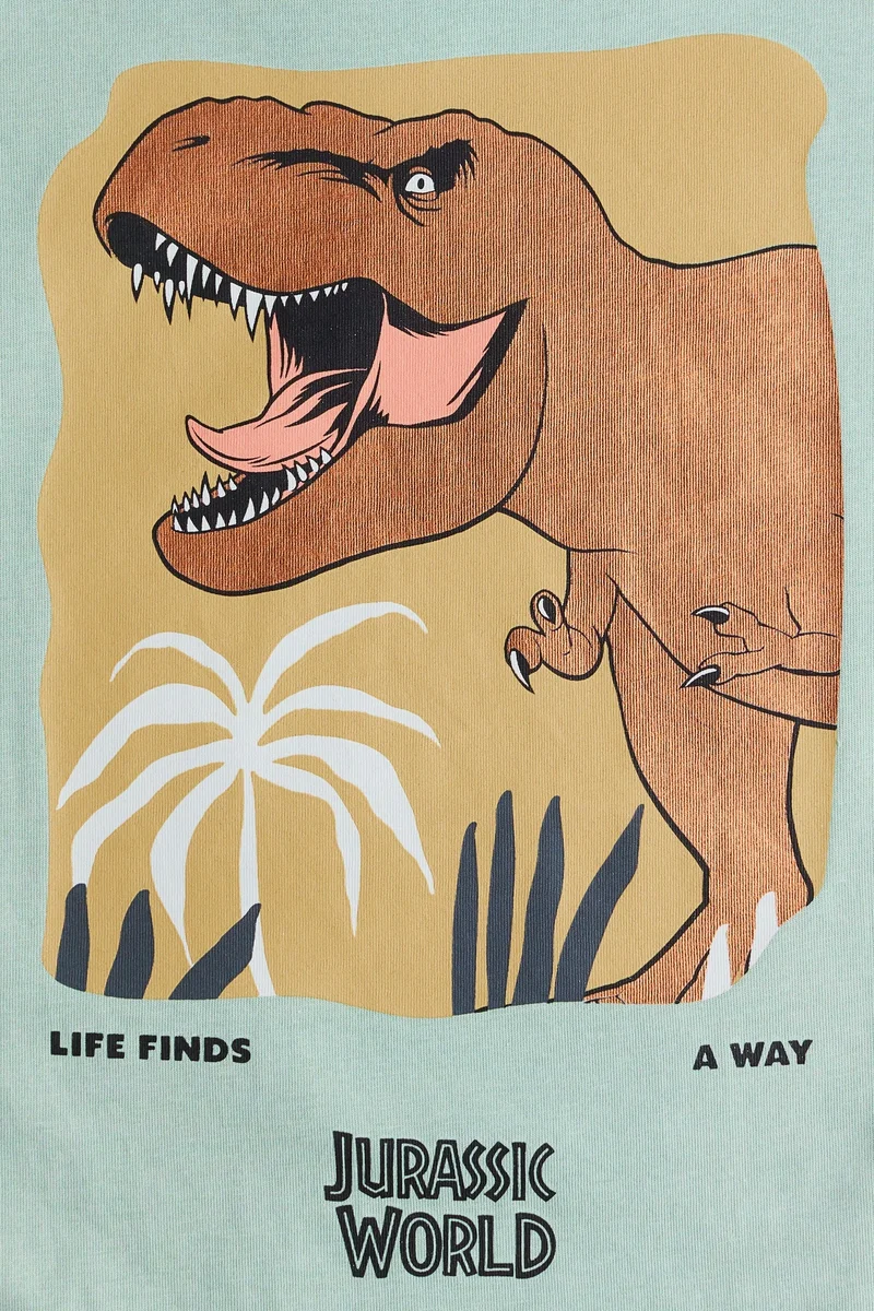 اتش اند ام تيشيرت كبير بطبعة