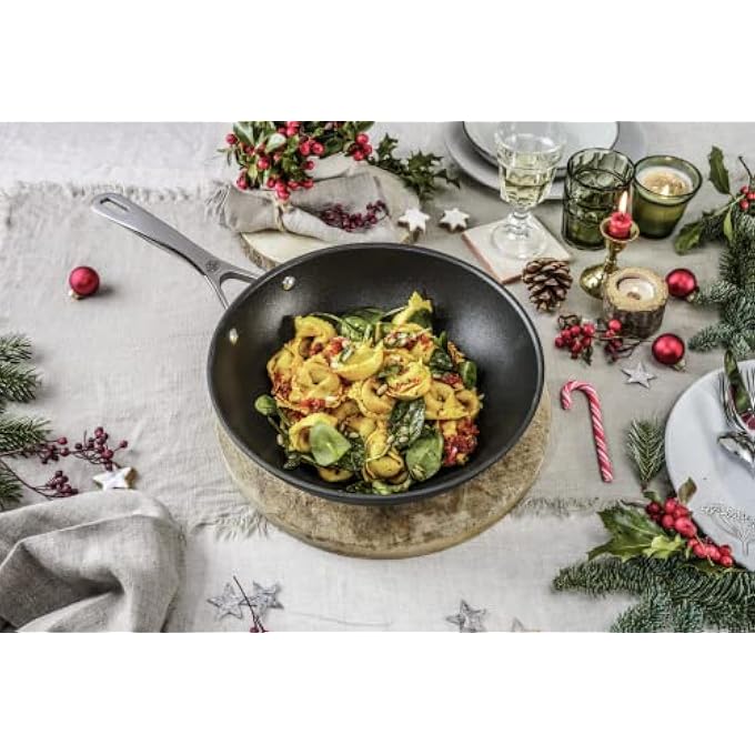 بالاريني مقلاة ألبا ووك 30 سم مقاومة للخدش، طلاء كيرافيس تيكس غير لاصق، تيتانيوم، خالٍ من مادة البولي تترافلوروإيثيلين وحمض بيرفلورو الأوكتانويك، مقبض ستاي كول، آمن في الفرن، أقصى درجة حرارة 250 درجة مئوية، مناسب لجميع المواقد، صنع في إيطاليا - Image 2