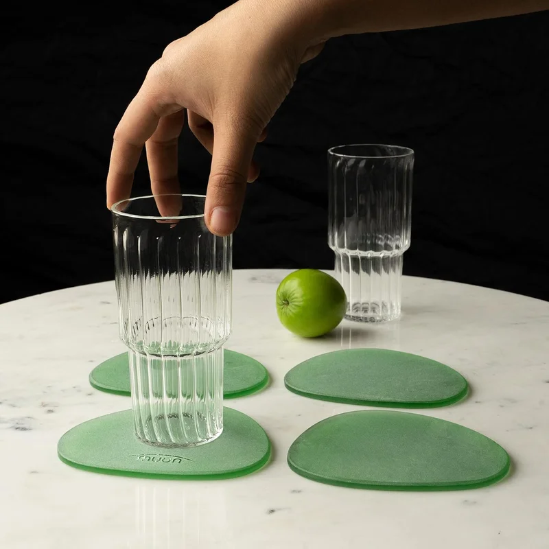 Muun Home MUUN HOME Frosted Glass Coasters Set of 4 - Pebble Shape, Green Color