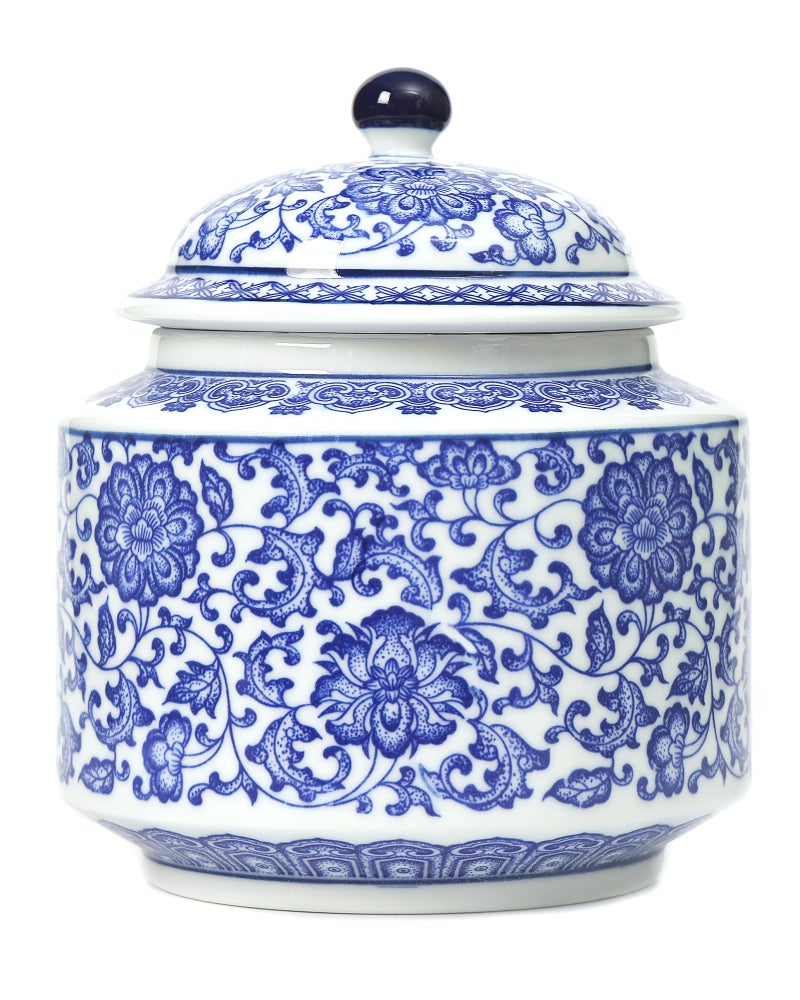 GaLouRo Blue and White Ginger Jar, Chinoiserie Vase, Small Chinoiserie Porcelain for Home DÃ©cor, Ginger Jar Vase Decor for Living Room, Shelf, Table, 7.5â€H - Image 1