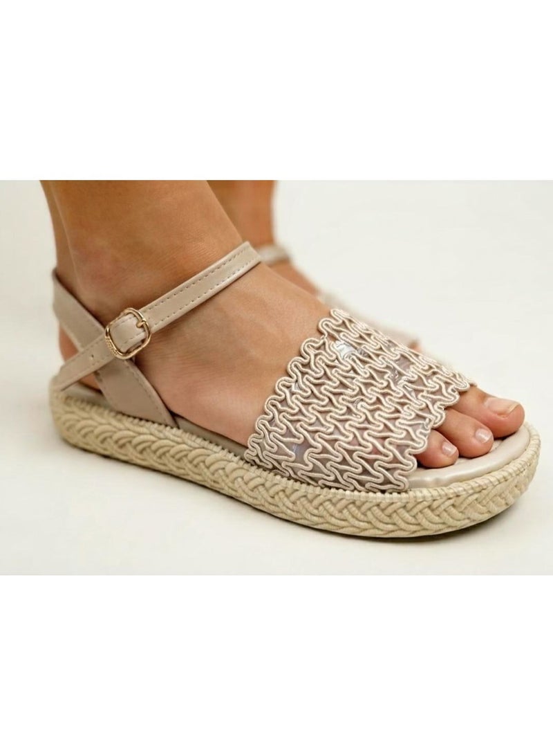 Women's sandals with thick soles - Image 2