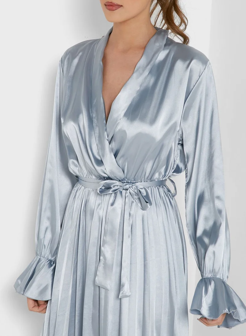 بوهو فستان مزين بكسرات