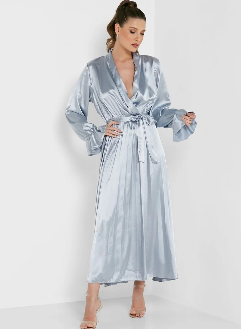 بوهو فستان مزين بكسرات